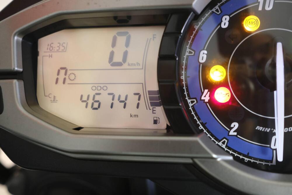 Triumph Tiger 800 ABS (2010 - 14) (7)