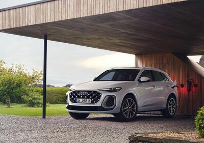 Audi Q5: debutta la e-hybrid con autonomia da record | Prezzi e caratteristiche 
