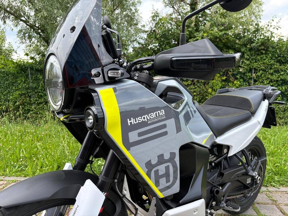 Husqvarna Norden 901 (2022 - 26) (4)