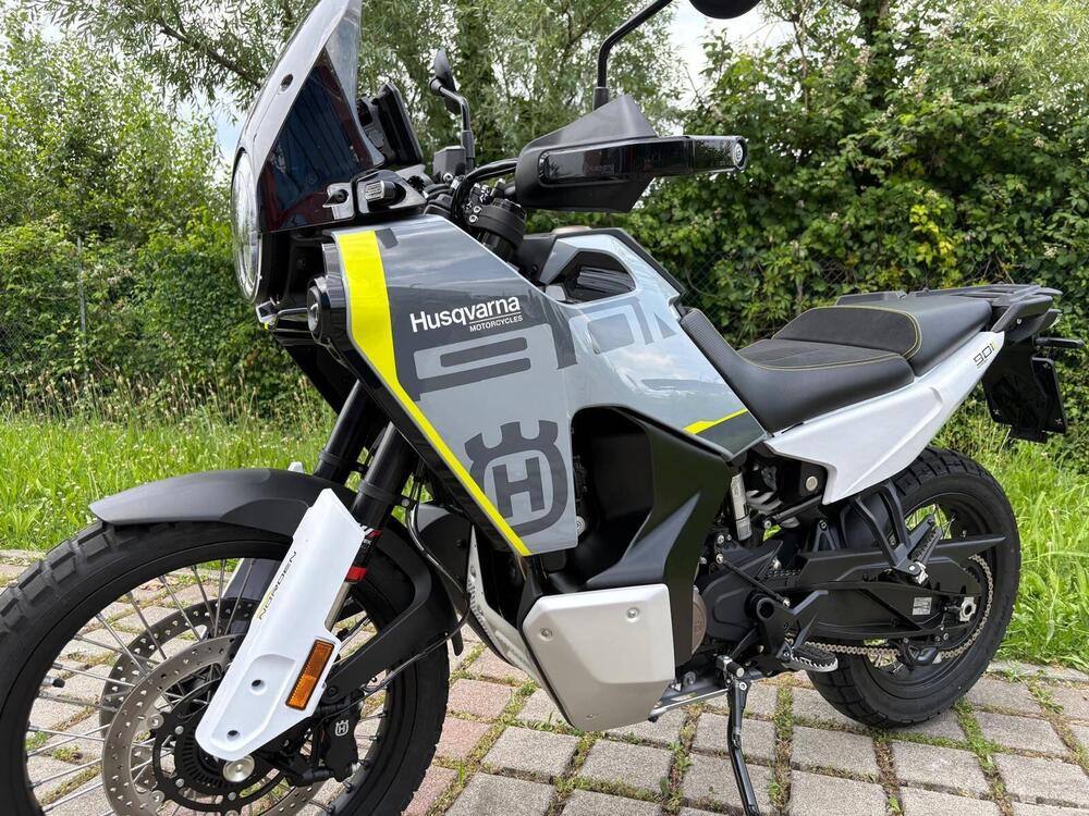Husqvarna Norden 901 (2022 - 26) (5)