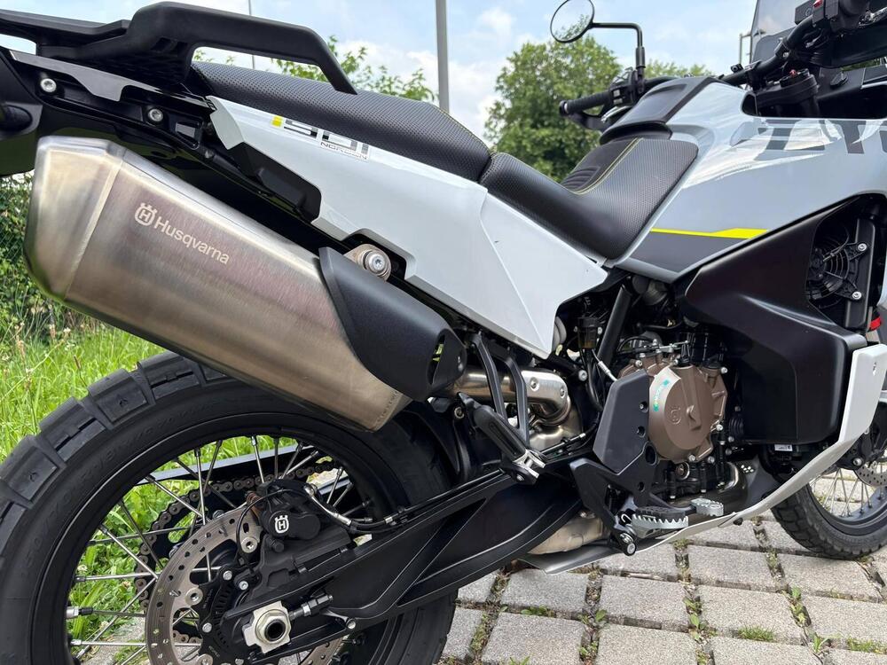 Husqvarna Norden 901 (2022 - 26) (6)