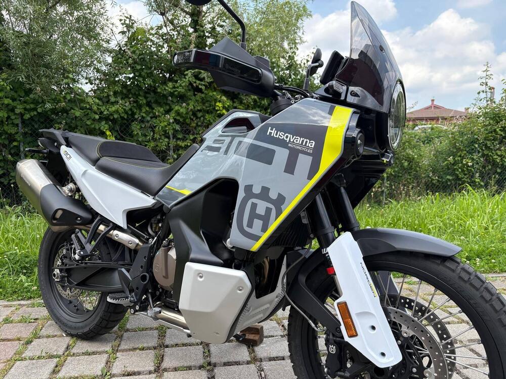 Husqvarna Norden 901 (2022 - 26) (8)