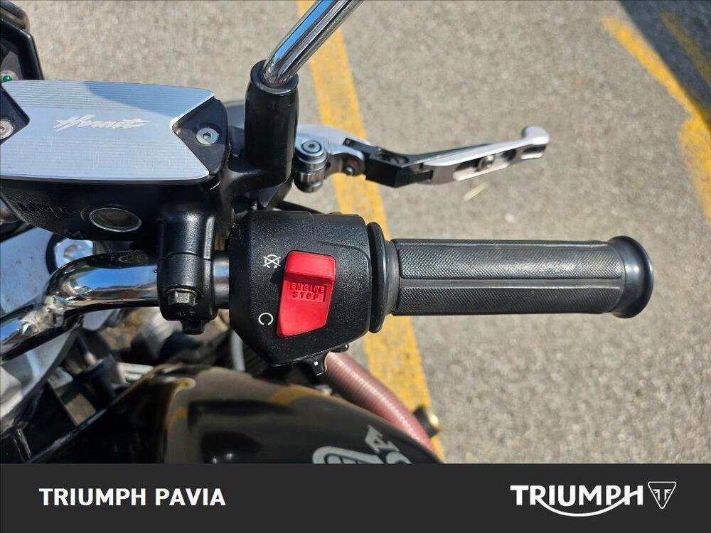 Honda Hornet 600 (2005 - 06) (26)