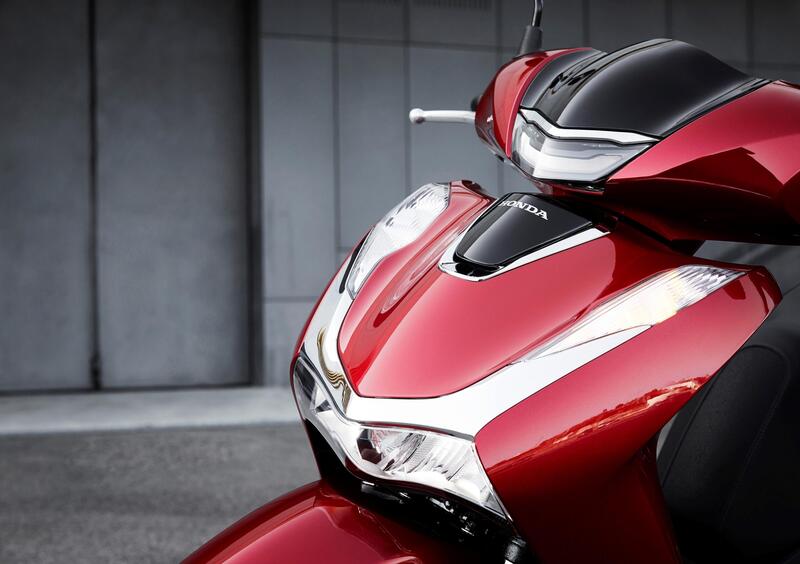 Honda SH 150 SH 150i (2024 - 25) (11)