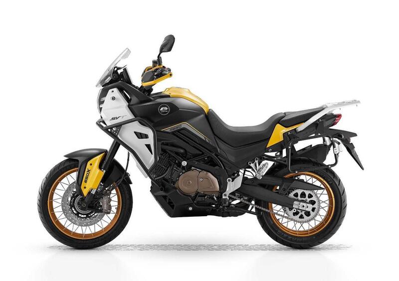 QJ Motor SVT 650 SVT 650 X (2024) (6)