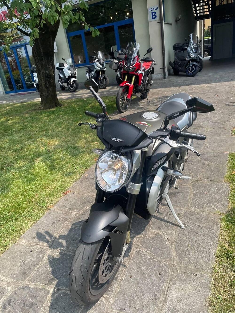 MV Agusta Brutale 675 EAS (2011 - 14) (2)