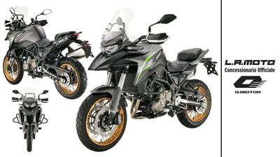 QJ Motor SRK 700 (2023 - 25) nuova