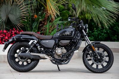 QJ Motor SRV 125 (2023 - 24) nuova