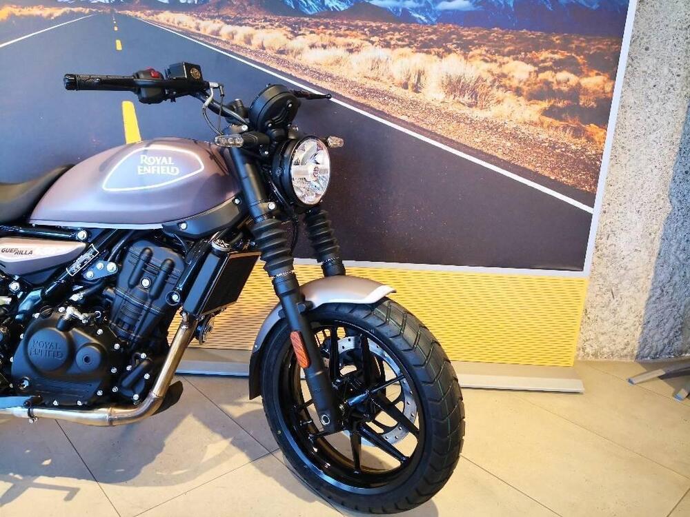 Royal Enfield Guerrilla 450 (2024 - 26) (3)