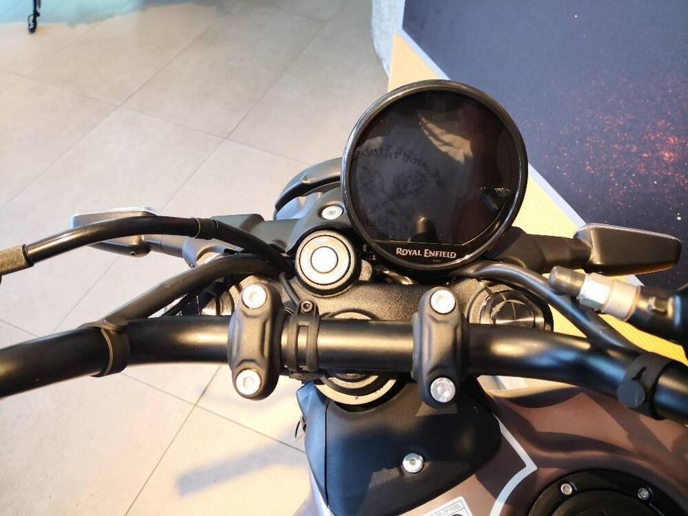 Royal Enfield Guerrilla 450 (2024 - 26) (11)