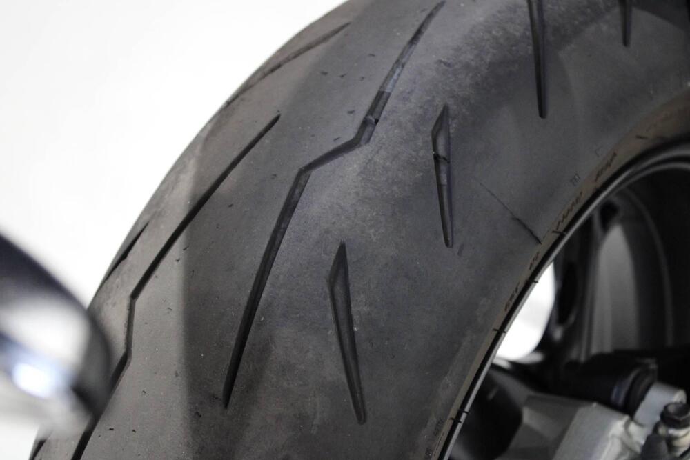 Triumph Street Triple RS (2020 - 22) (7)