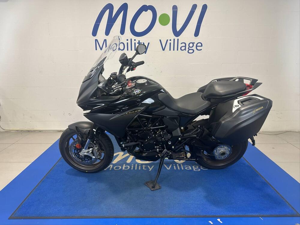 MV Agusta Turismo Veloce 800 Lusso SCS (2021 - 25) (5)