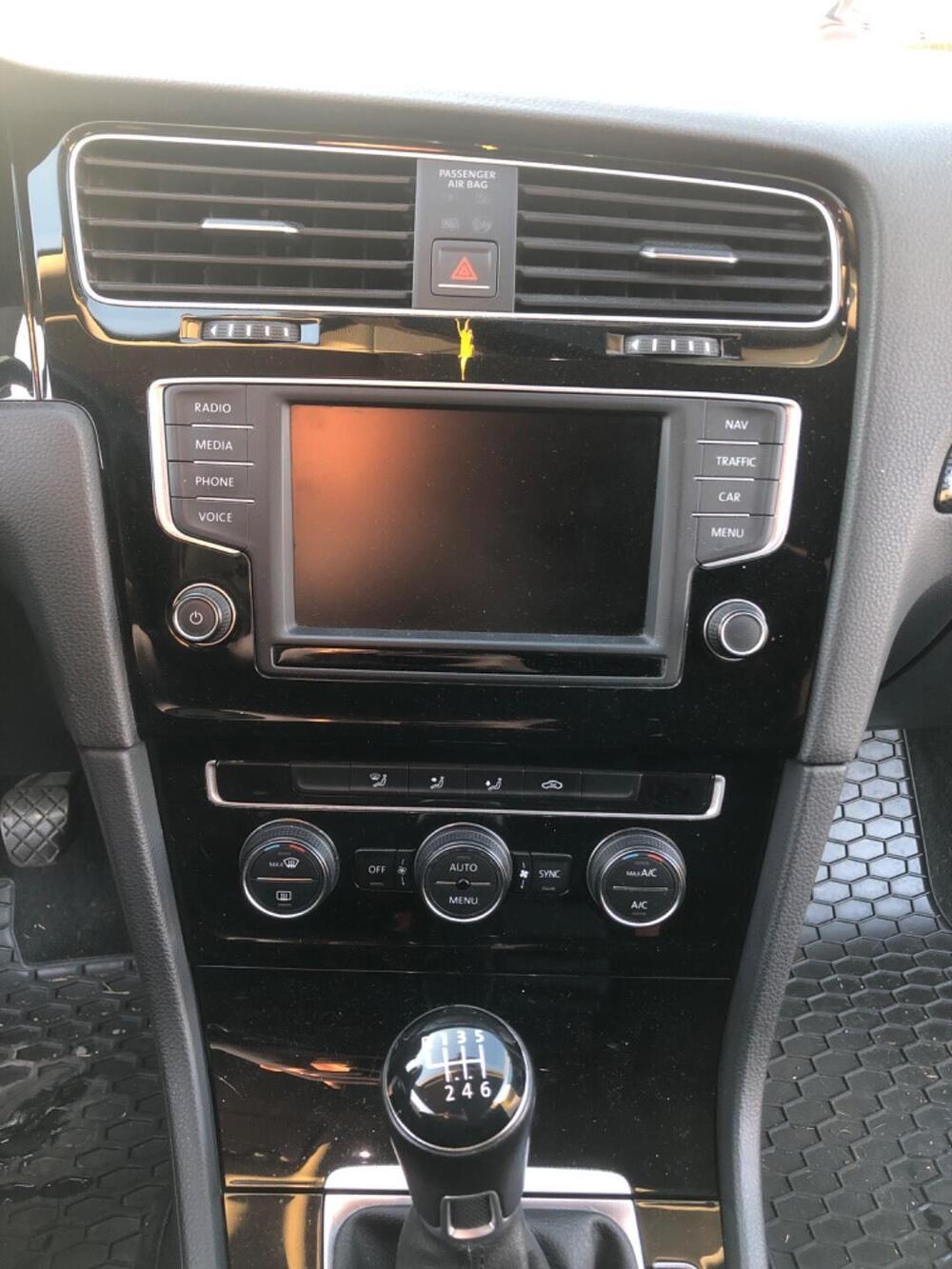 Volkswagen Golf usata a Roma (9)