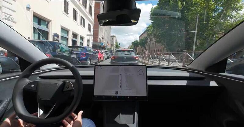 Tesla sfida il traffico di Roma: la guida autonoma sbarca in Italia [VIDEO]