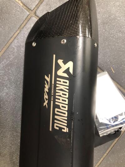 Scarico completo Akrapovic TMAX560