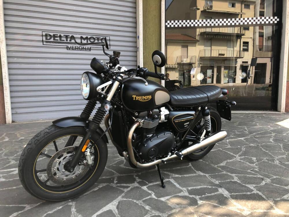 Triumph Street Twin 900 (2021 - 22) (7)