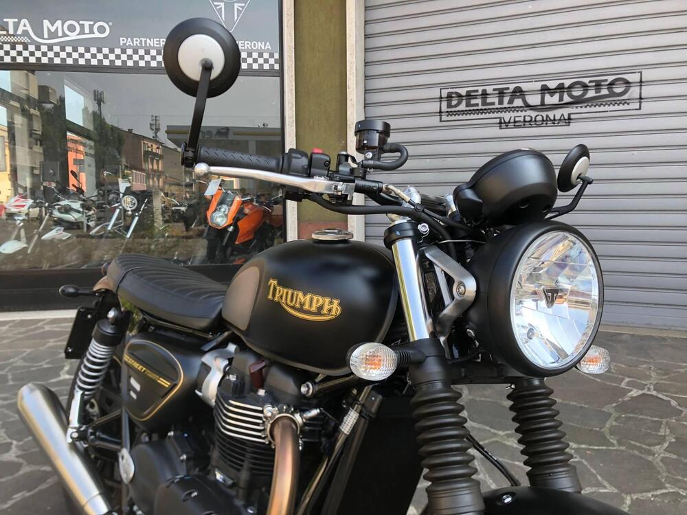 Triumph Street Twin 900 (2021 - 22) (13)