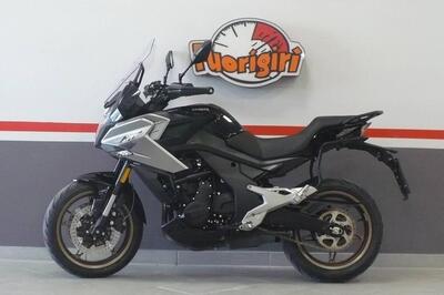 CFMOTO 700MT (2024 - 25) usata