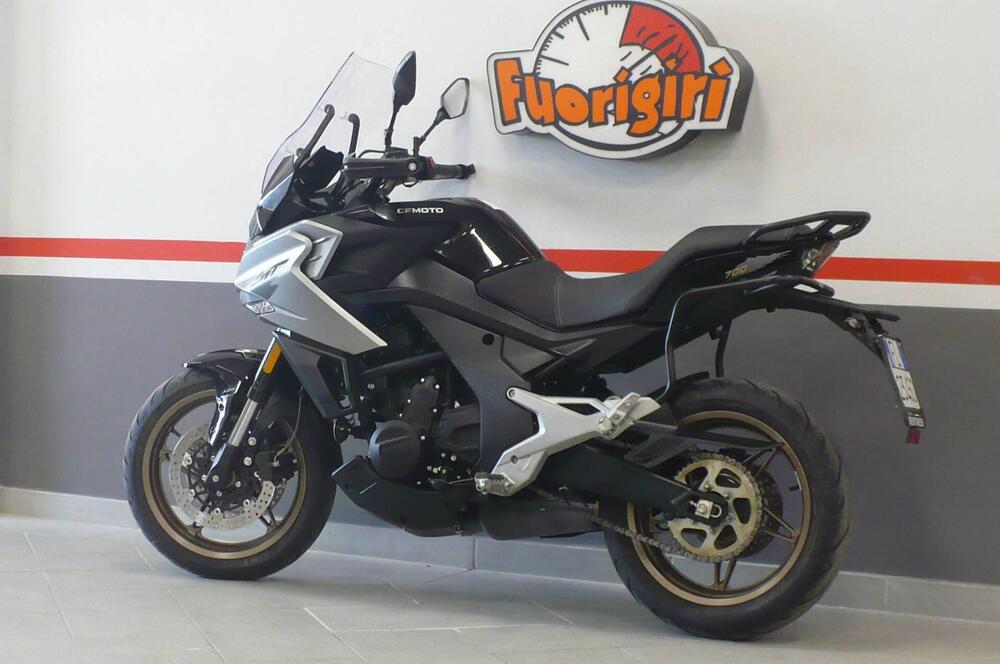 CFMOTO 700MT (2024 - 25) (2)