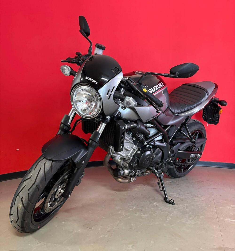 Suzuki SV 650 X (2018 - 20) (4)
