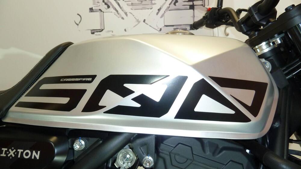 Brixton Motorcycles Crossfire 500 X (2021 - 25) (2)