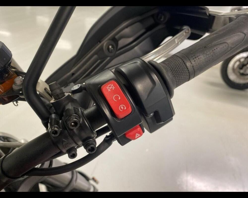 Triumph Scrambler 1200 X (2024 - 26) (11)