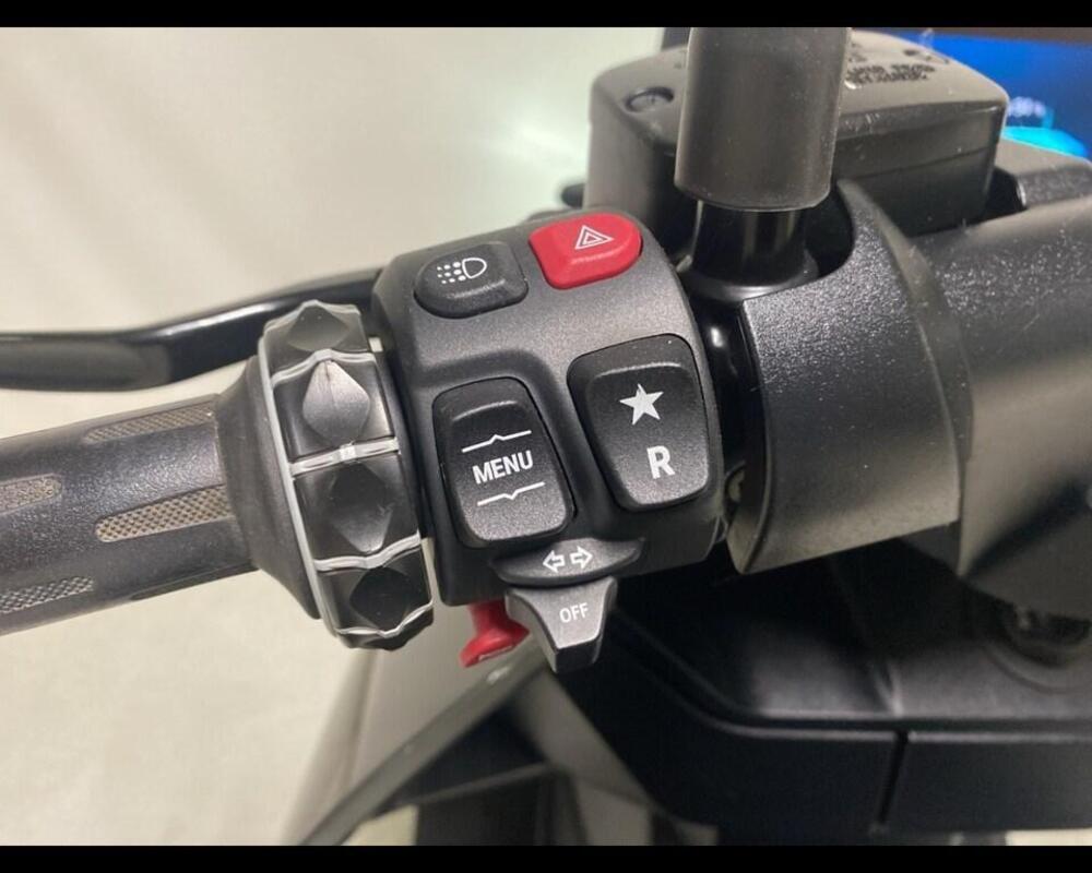 Bmw CE 04 (2021 - 25) (9)