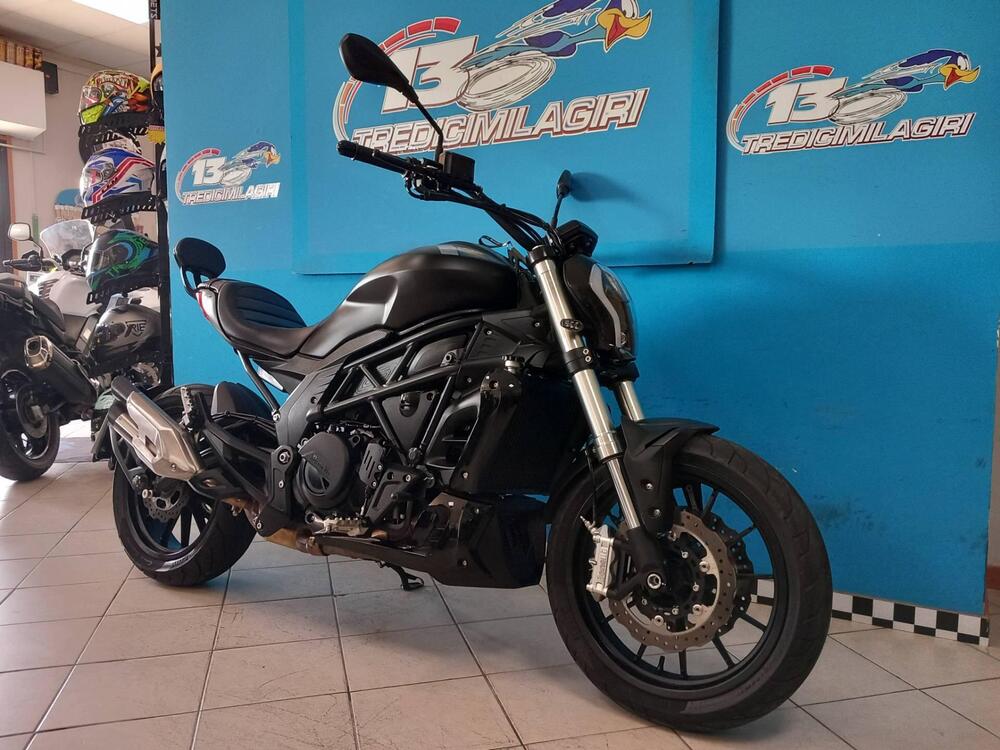 Benelli 502 C (2021 - 25) (2)