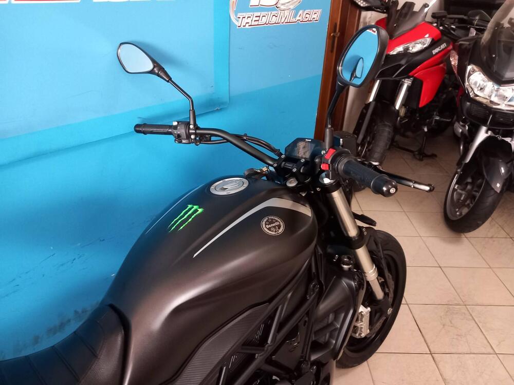 Benelli 502 C (2021 - 25) (17)