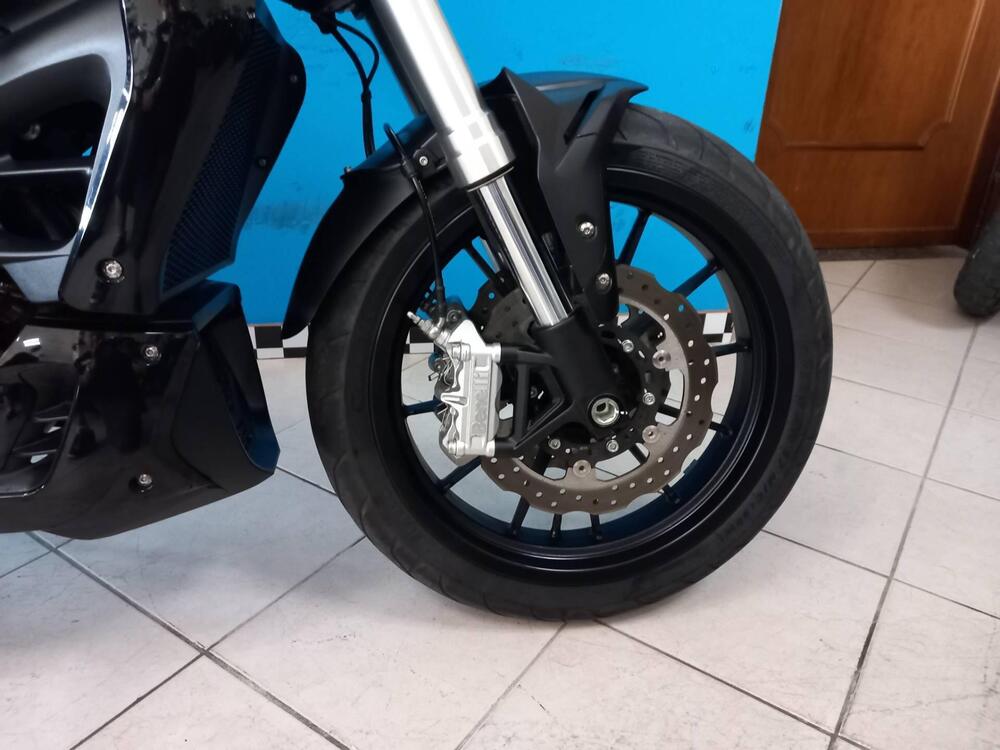 Benelli 502 C (2021 - 25) (19)