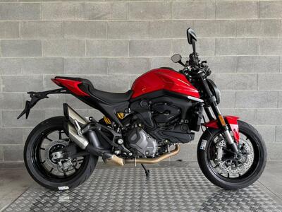 Ducati Monster 937 (2021 - 25) nuova