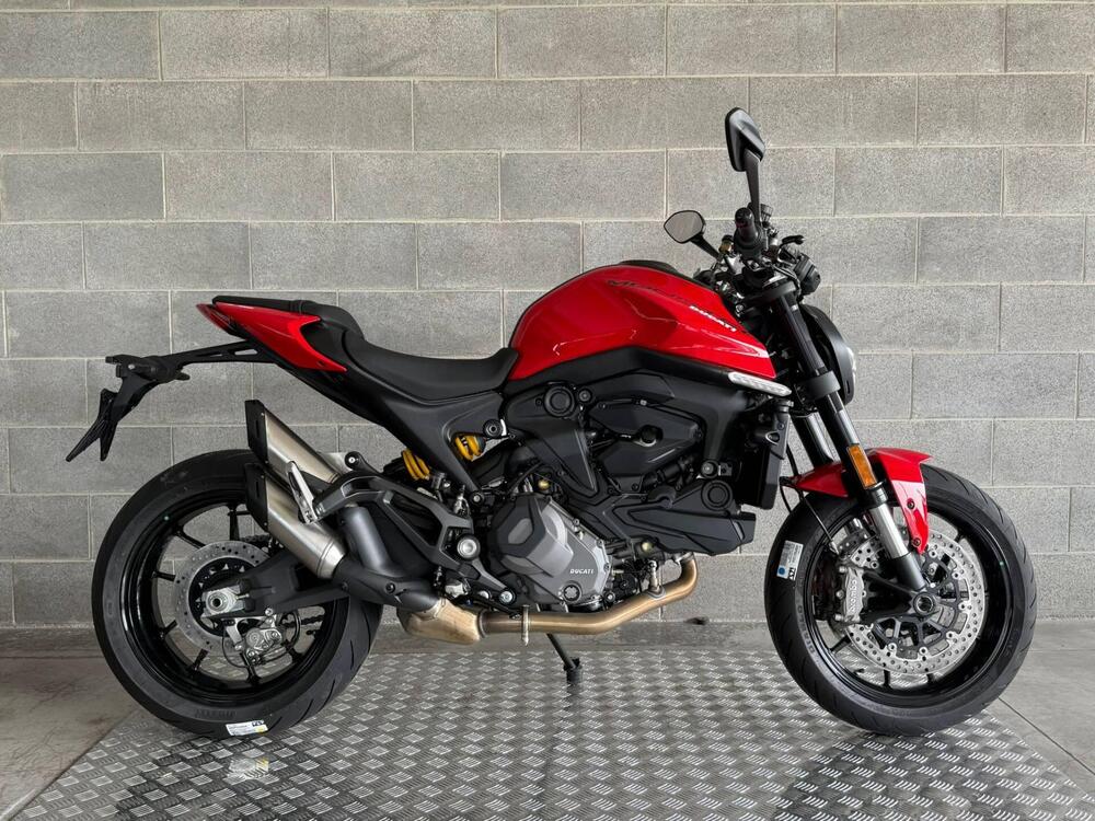 Ducati Monster 937 (2021 - 25) (2)