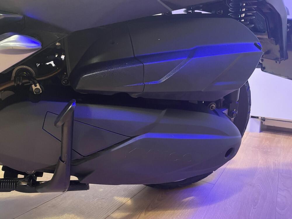 Kymco Downtown 350i ABS (2015 - 17) (5)