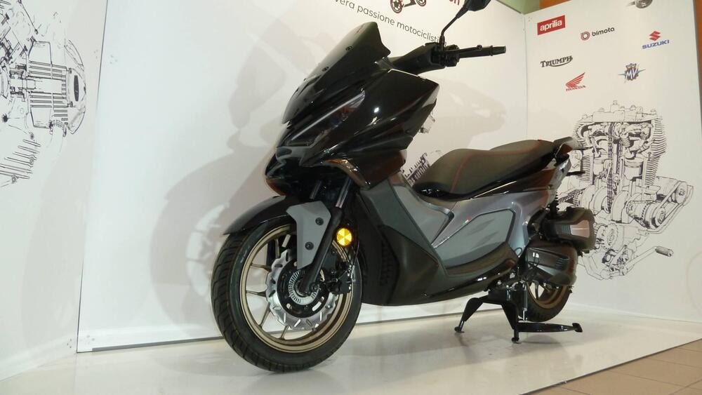 Malaguti Madison 125 (2023 - 26) (5)