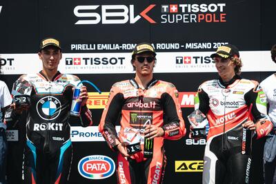 SBK 2025. Pole e record per Bulega a Misano