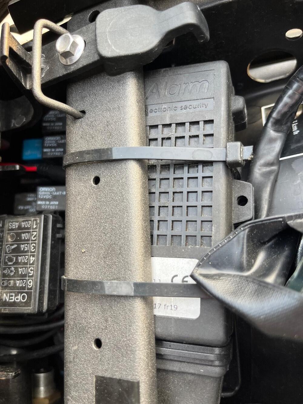 Triumph Tiger 800 XRx (2017 - 18) (15)