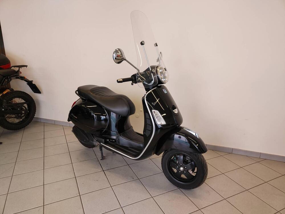 Vespa GTS 250 i.e. (2)