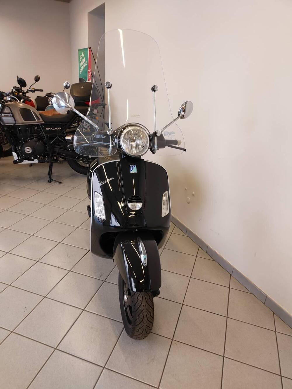 Vespa GTS 250 i.e. (5)