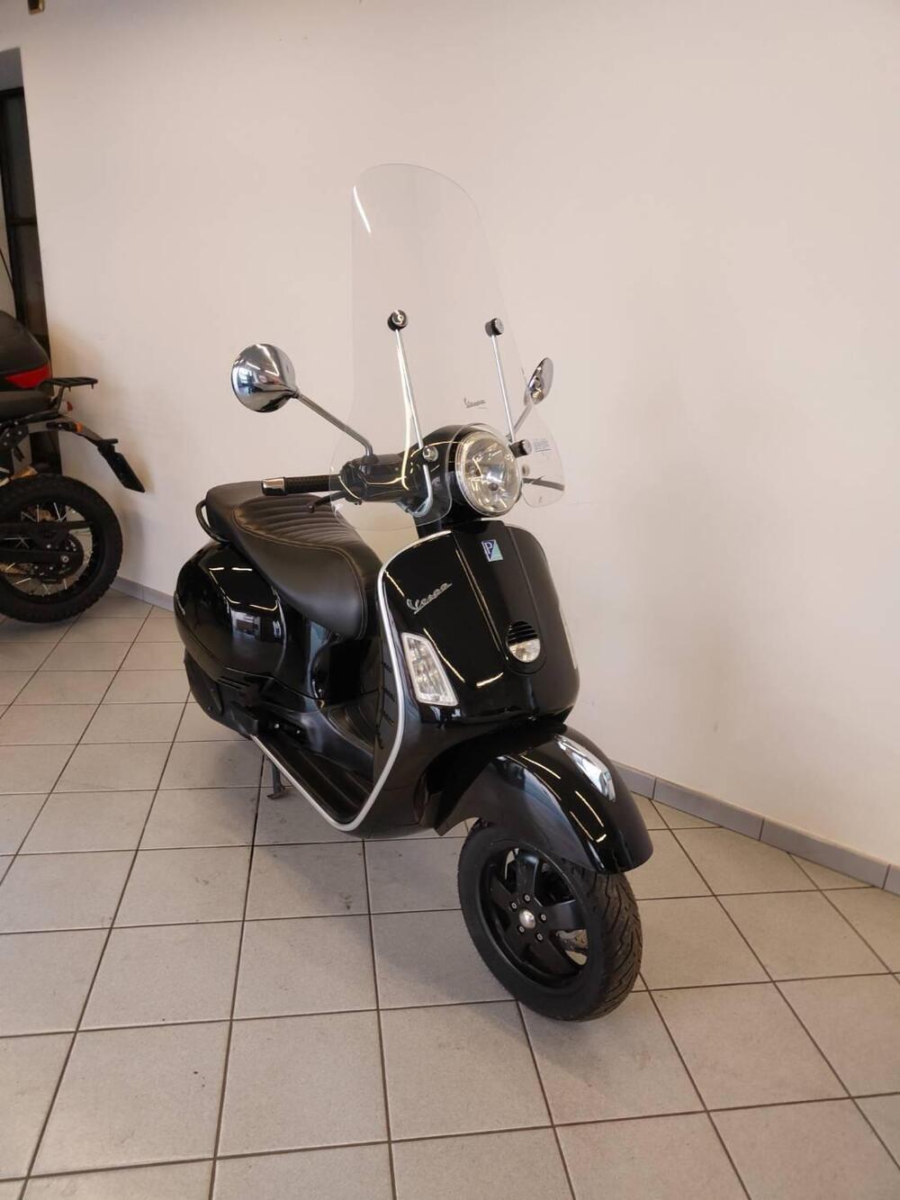 Vespa GTS 250 i.e. (13)