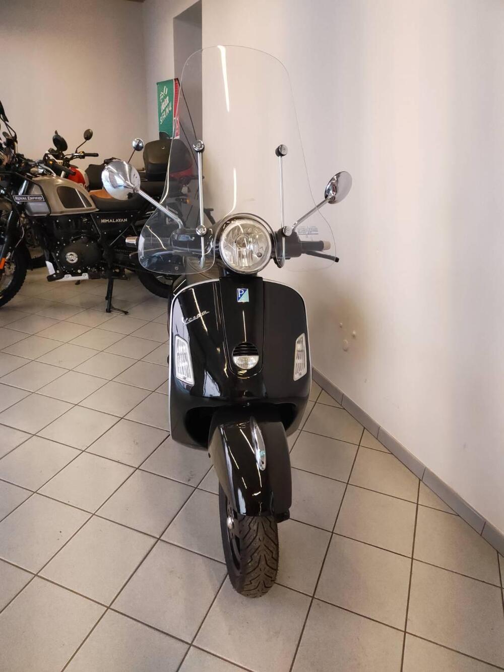 Vespa GTS 250 i.e. (15)