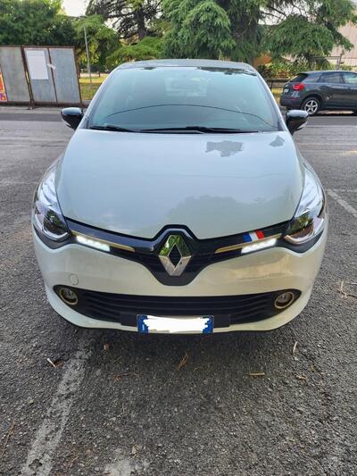 Renault Clio dCi 8V 75 CV Start&amp;Stop 5 porte Energy Duel del 2016 usata a Rieti