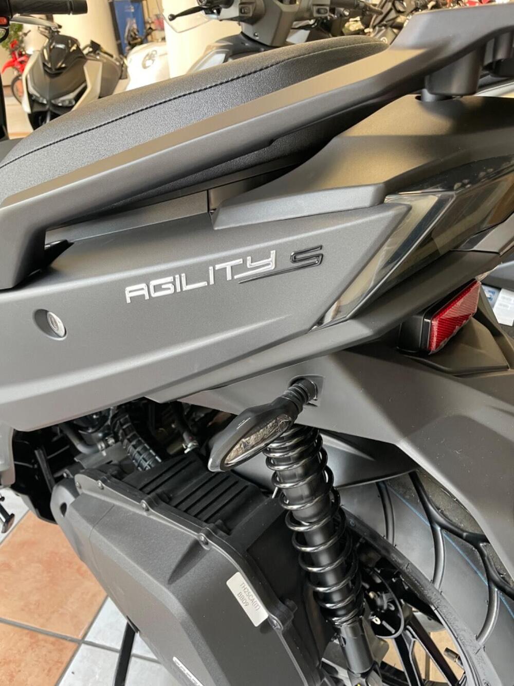 Kymco Agility 125 S (2022 - 26) (4)