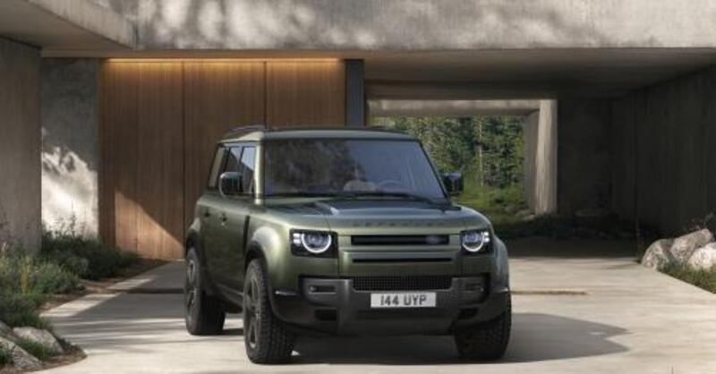 Land Rover Defender 2025, ecco il restyling dopo 5 anni di vita
