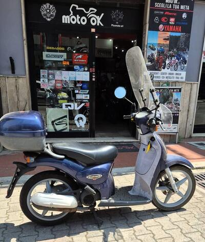 Aprilia Scarabeo 100 (1999 - 02) usata