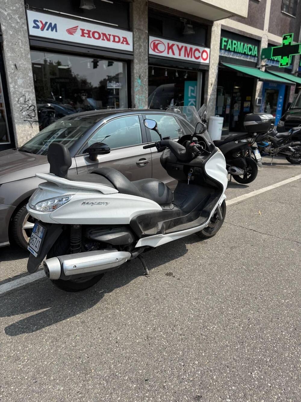 Yamaha Majesty 400 (2009 - 14) (3)