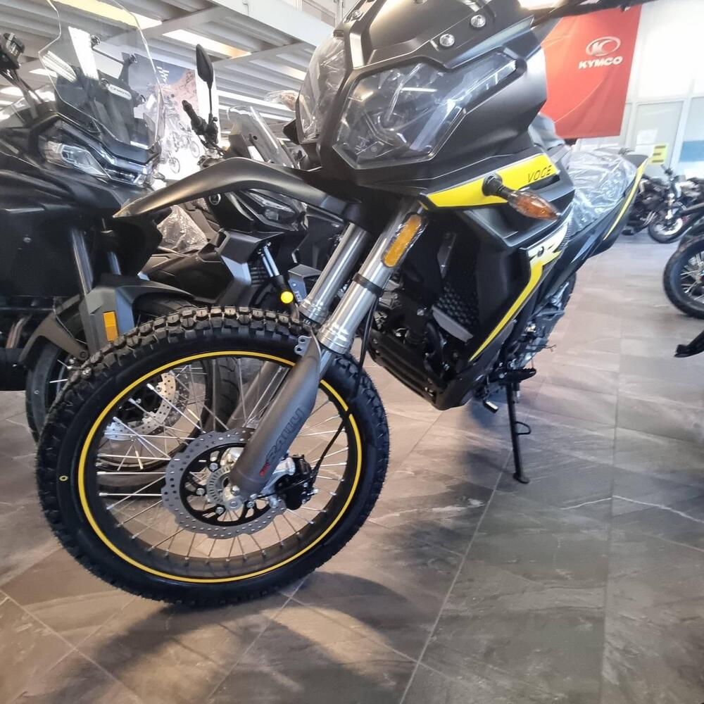 Voge 300 GY Rally (2022) (2)