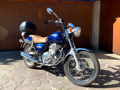 Suzuki TU 250 X (1997 - 03) usata