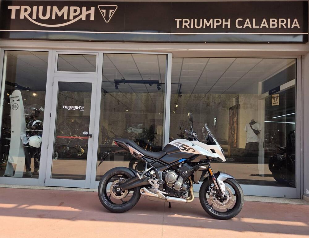 Triumph Tiger Sport 660 (2025 - 26) (2)