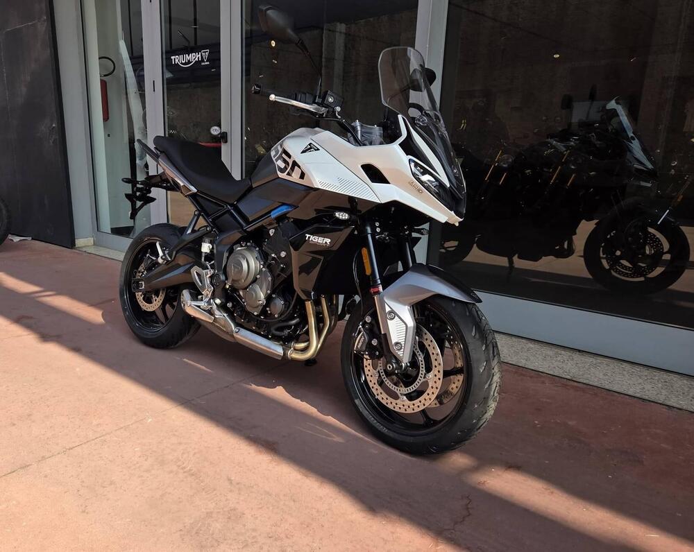 Triumph Tiger Sport 660 (2025 - 26) (3)
