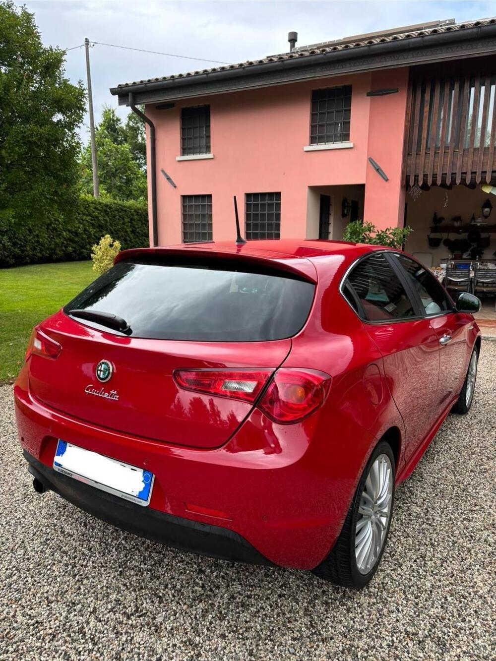 Alfa Romeo Giulietta usata a Vicenza (2)